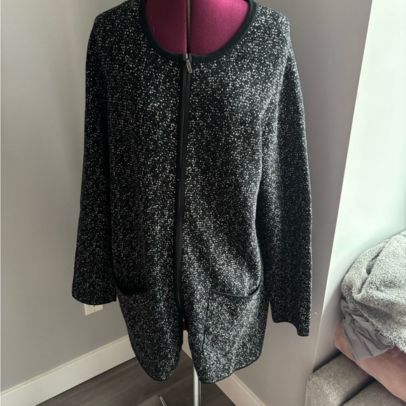 Nicole Miller Sweaters - Original by Nicole Miller Speckled Zip Knit Cardigan